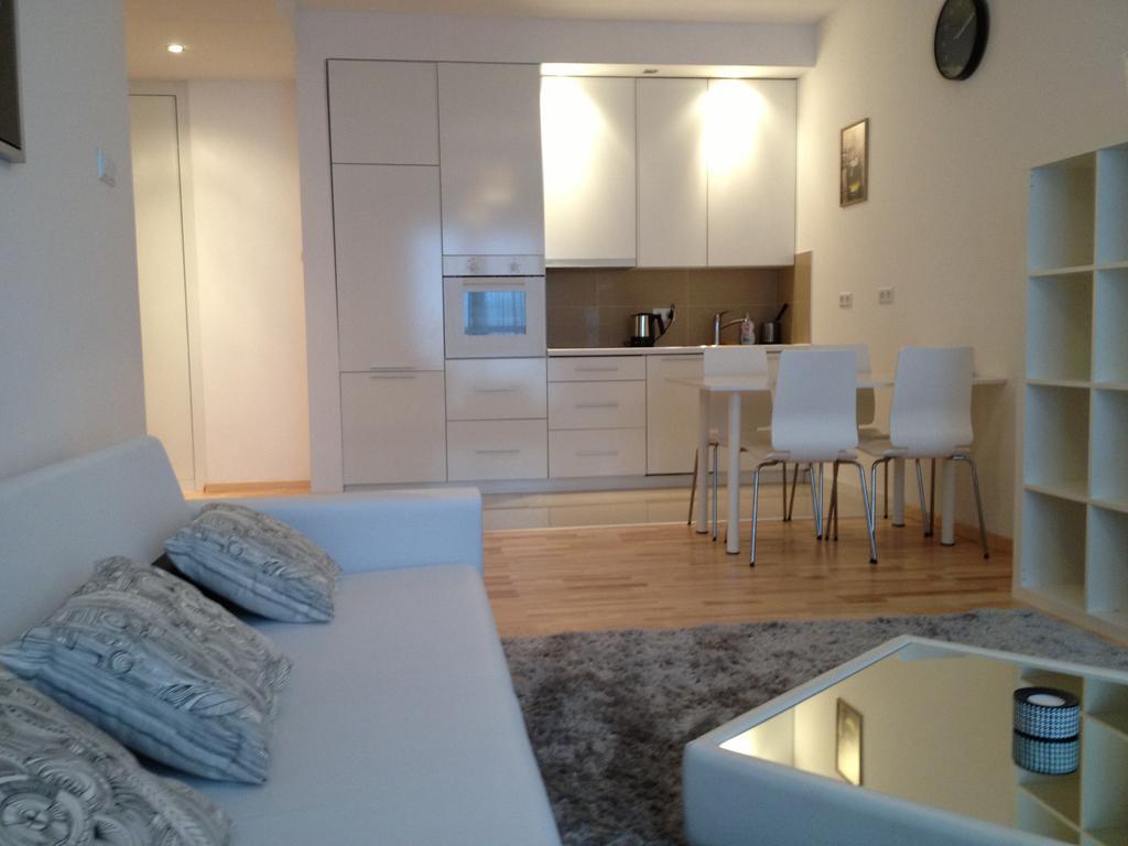 Platinum Towers Apartments وارسو الغرفة الصورة